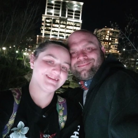 Meet your Posher, Jess - Picture 1 of 1